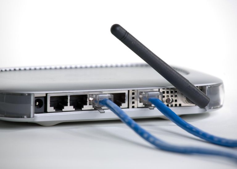 Router co the bi bien thanh thiet bi gian diep anh 1