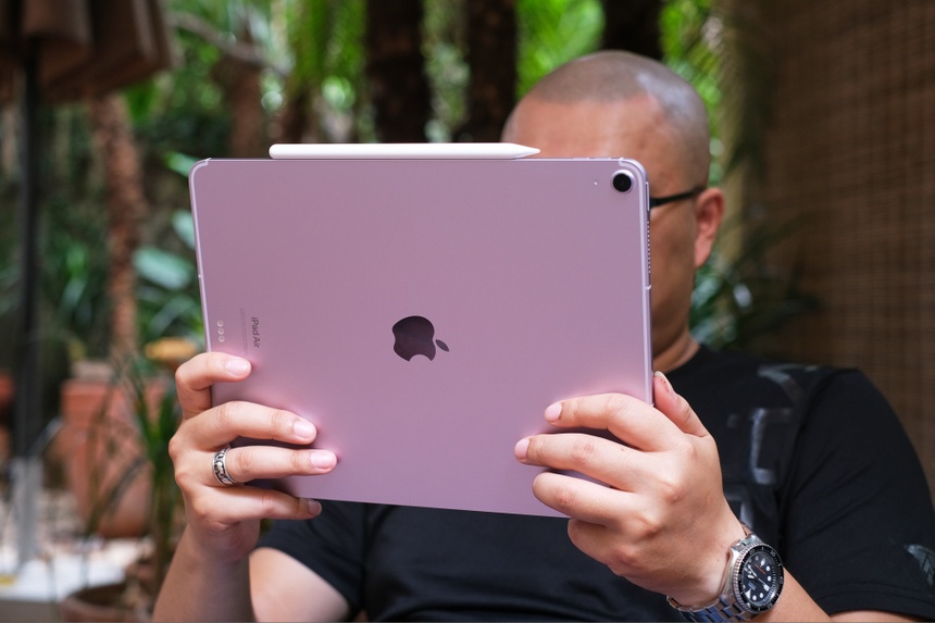 Chiếc iPad ‘không Pro’ mạnh nhất của Apple