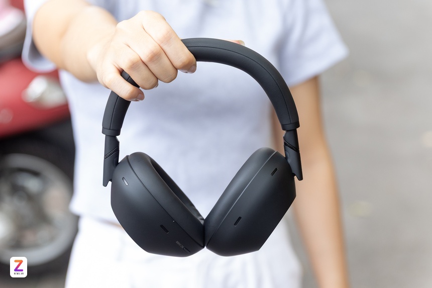 null 09_Sony_WH1000XM6_znews