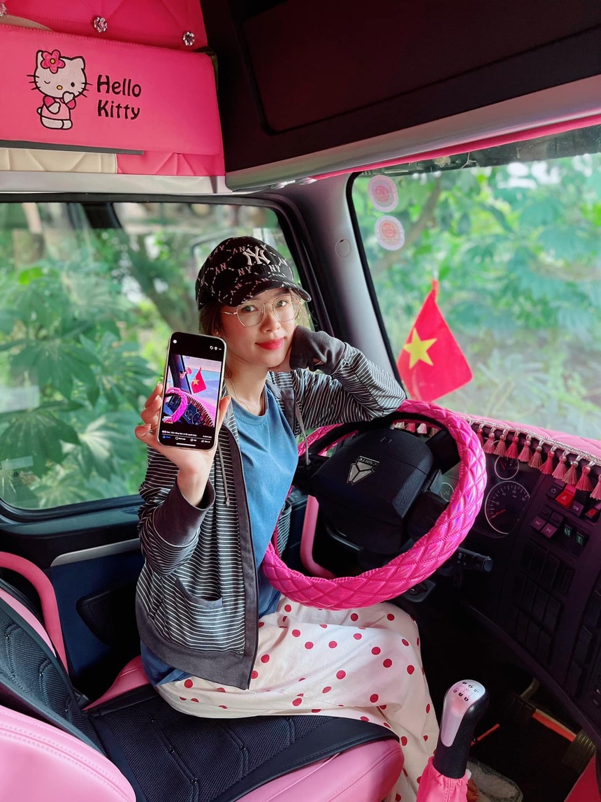 mẹ đơn thân lái xe ảnh 1 me don than lai xe anh 1