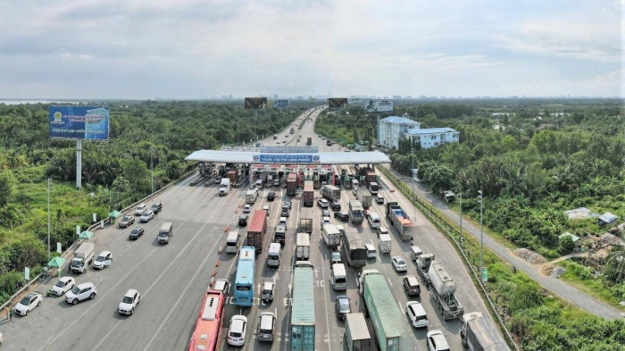 thu phi khong dung anh 1