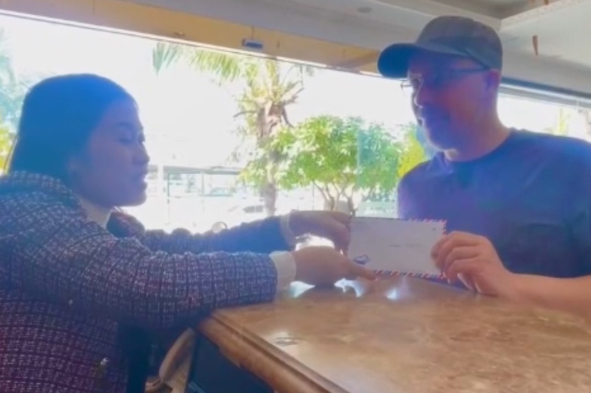 khách Tây, ủng hộ vùng lũ, khách sạn ảnh 1 khach Tay, ung ho vung lu, khach san anh 1