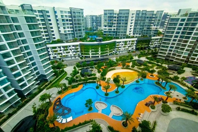 Chủ đầu tư bất động sản thi nhau 'bung' hàng