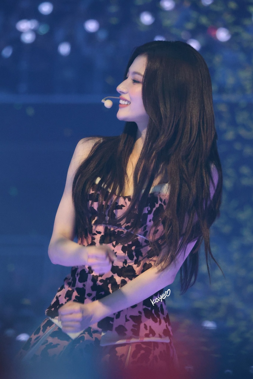 Sana gay sot anh 8