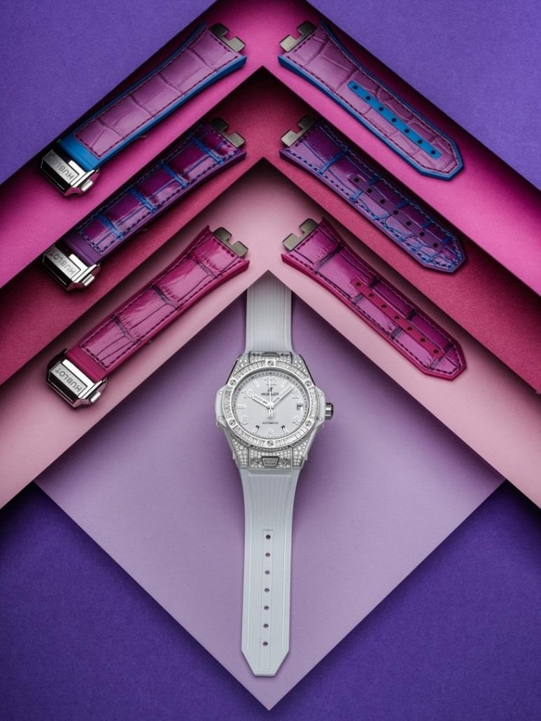 Hublot anh 1