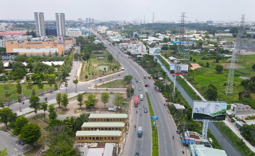Hung Thinh,  Lavita Thuan An anh 1
