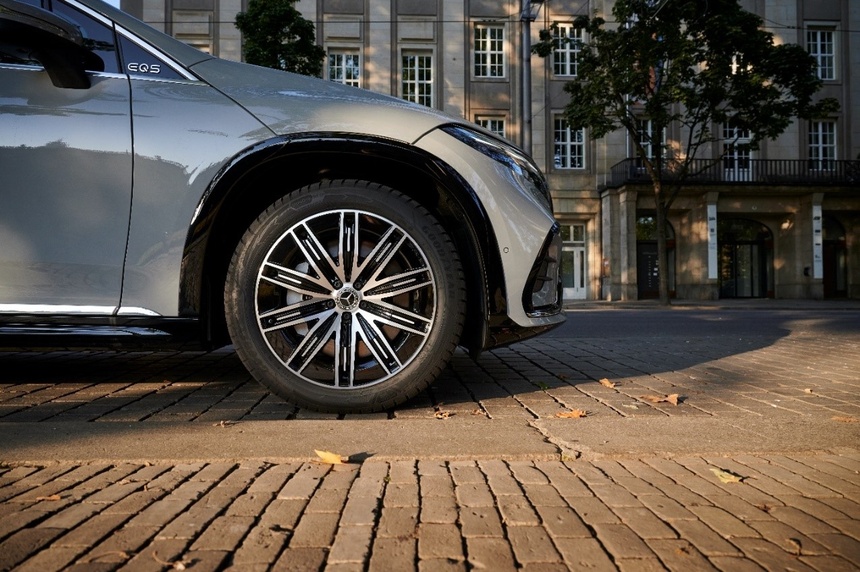 Mercedes-Benz anh 3
