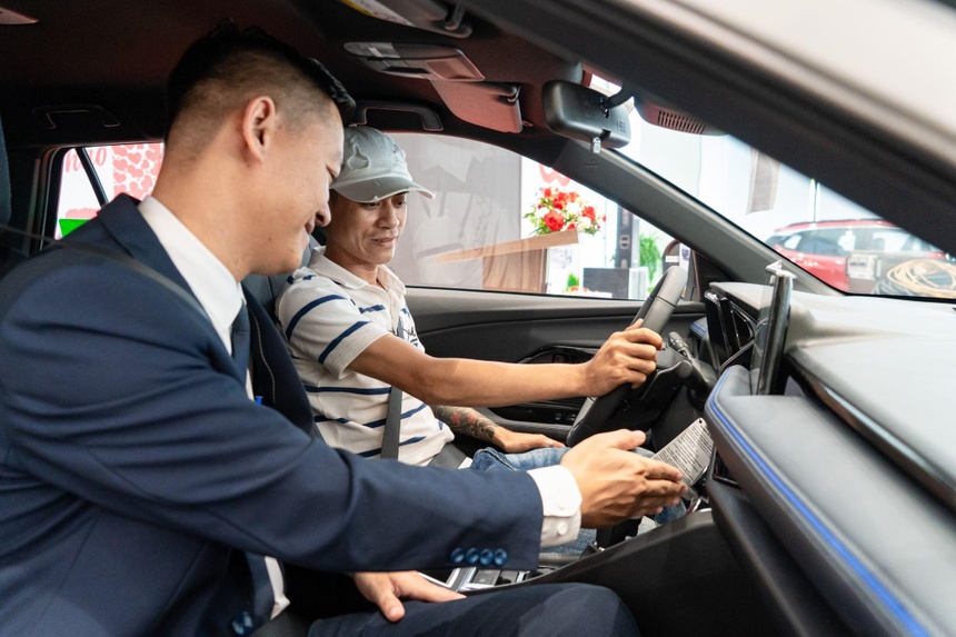 Toyota anh 4