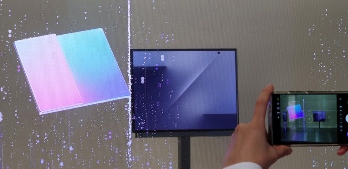 smartphone man hinh gap, Galaxy Z Fold7, smartphone gap ba, smartphone gap Samsung, Samsung APEC 2025 anh 5