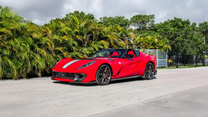 Ferrari 812 Competizione A ảnh 1 Ferrari 812 Competizione A anh 1