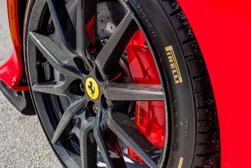 Ferrari 812 Competizione A ảnh 7 Ferrari 812 Competizione A anh 7