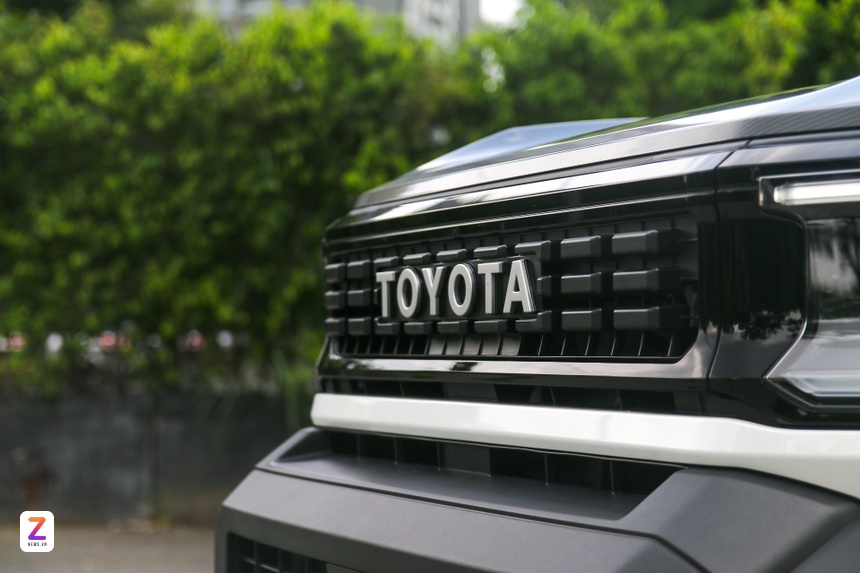 Toyota Land Cruiser FJ ảnh 6