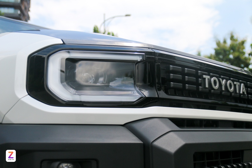 Toyota Land Cruiser FJ ảnh 8