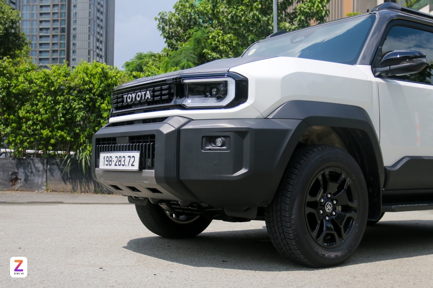 Toyota Land Cruiser FJ ảnh 3