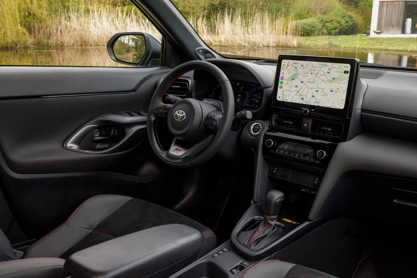 Toyota Yaris Cross anh 6