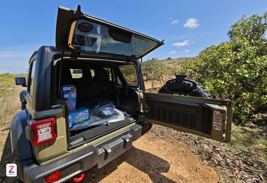 Jeep Wrangler anh 7