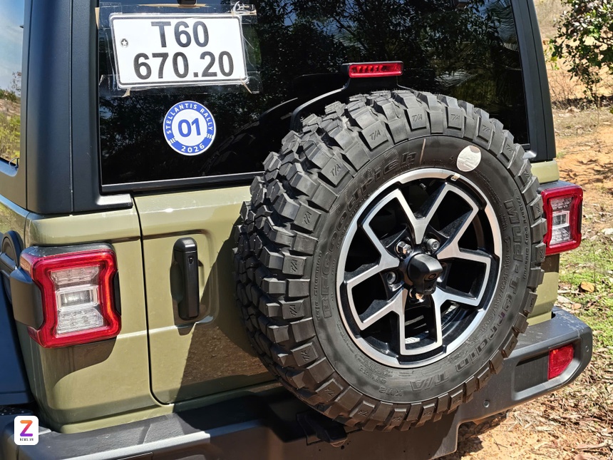 Jeep Wrangler anh 6