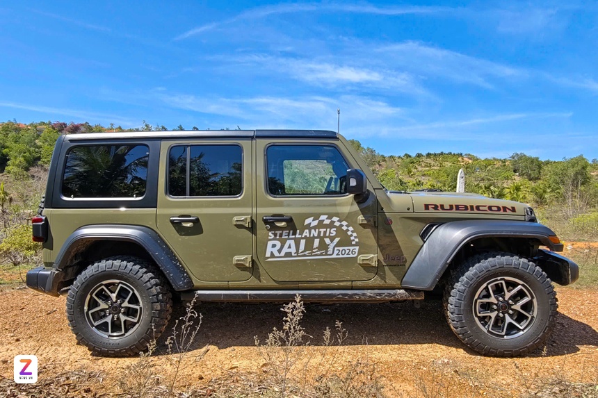 Jeep Wrangler anh 3