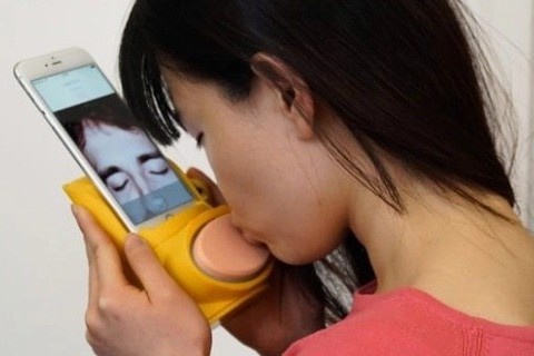 thiet bi hon tu xa anh 2