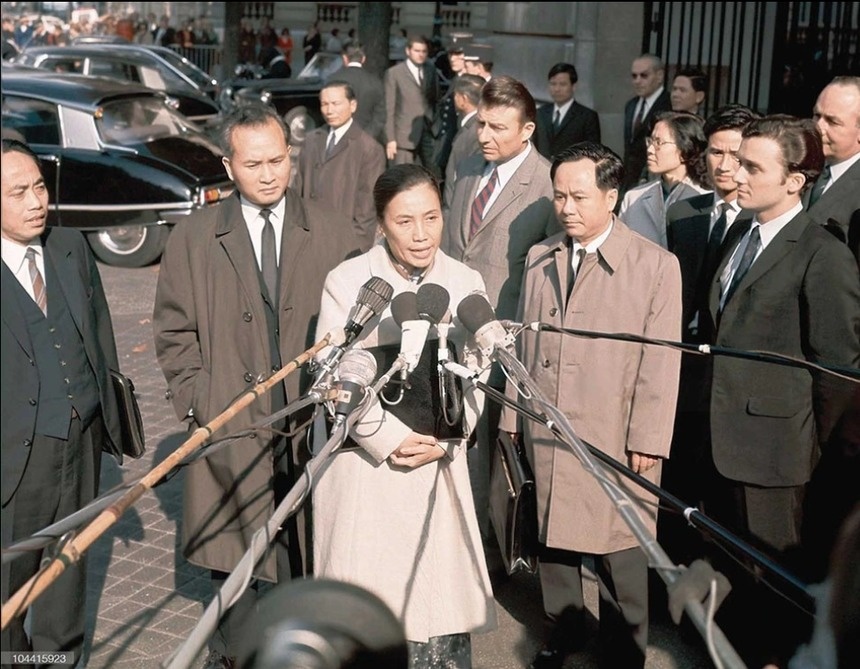 Ba Nguyen Thi Binh anh 3