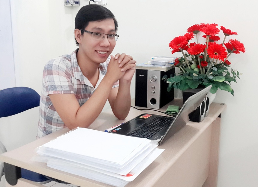 gia-su-day-12-thi-tieng-anh-qua-bai-hat-duyen-phan