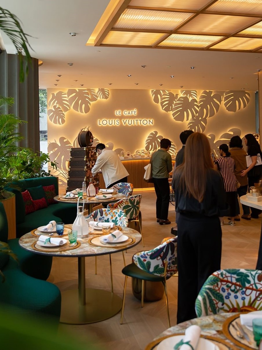 Độ xa hoa của nhà hàng Louis Vuitton đầu tiên ở Đông Nam Á