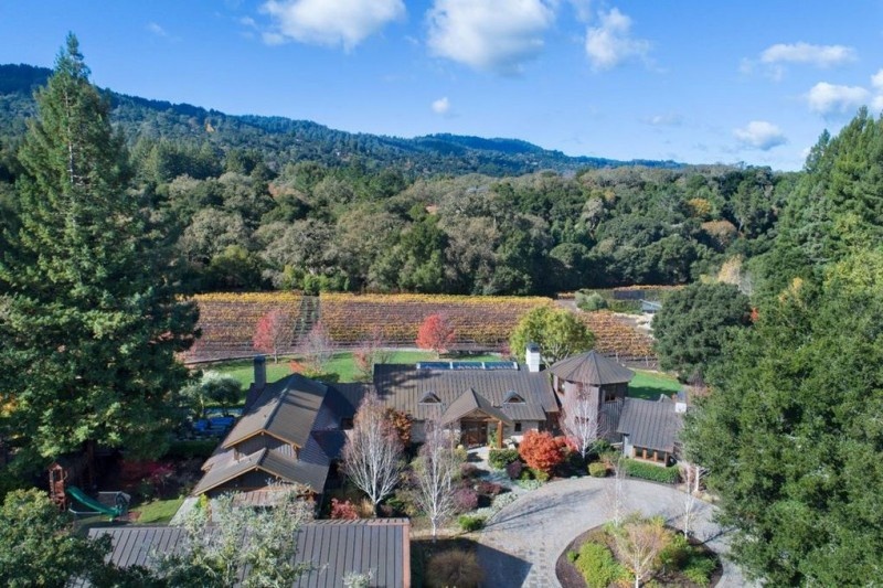 Biet thu xa xi hon 24 trieu USD cua dai gia cong nghe My hinh anh 2 android_founder_andy_rubin_lists_sprawling_silicon_valley_property_for_34_6m2.jpg