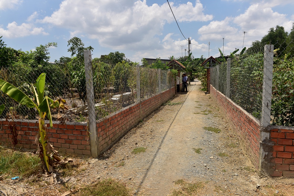 dung choi nuoi vit cung bi khoi to anh 1