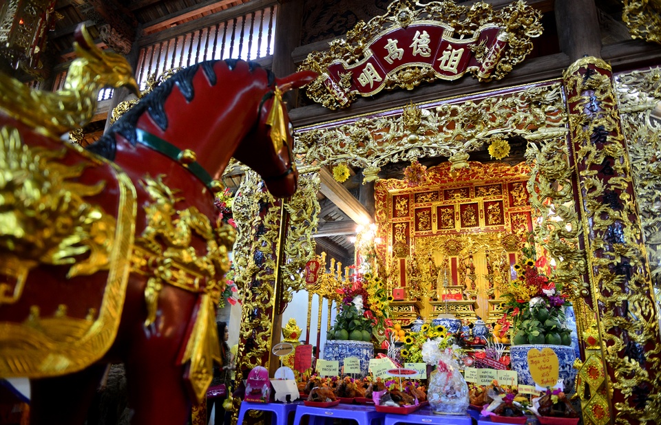 nhà thờ tổ của Hoài Linh ảnh 8