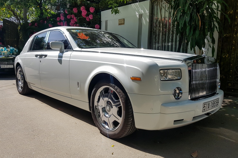 phan thanh,  primmy truong,  dam cuoi,  rolls-royce,  maybach,  g63 anh 3