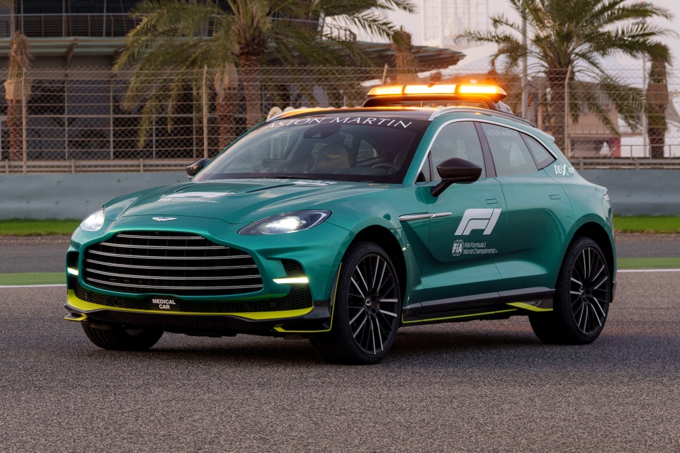 suv,  dat nhat the gioi,  top 10,  lamborghini,  ferrari,  maybach,  mercedes,  rolls-royce,  Cullinan,  Purosangue,  urus,  g63,  dbx,  dbx707,  aston martin anh 49