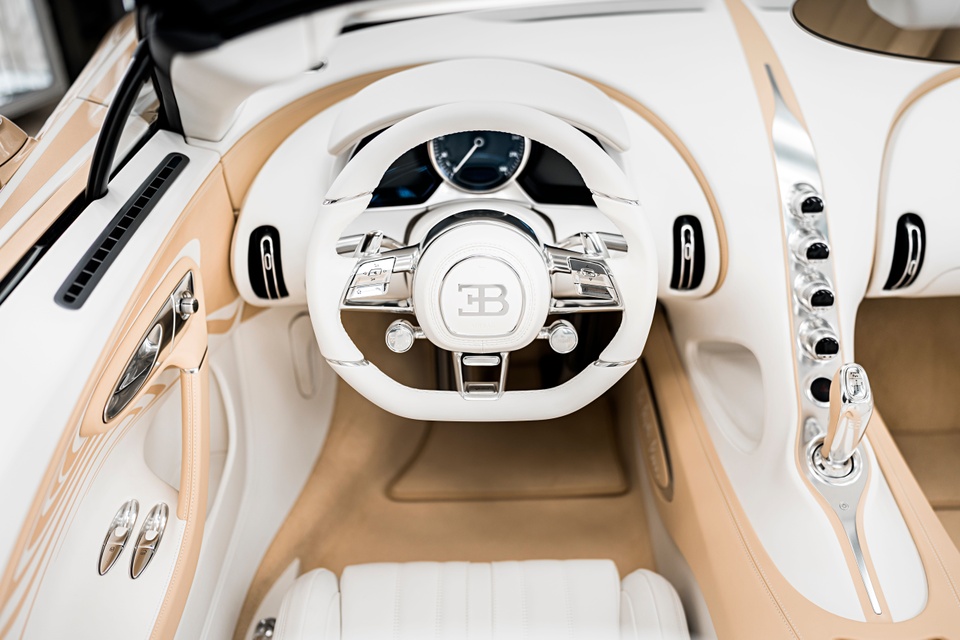 Bugatti,  W16 Mistral,  La Perle Rare,  Bugatti W16 Mistral,  siêu xe,  canada,  hypercar,  đại gia ảnh 7