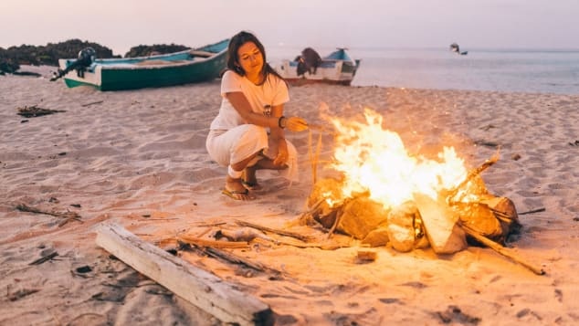 Cuoc song biet lap cua nu YouTuber tren hon dao ky la nhat the gioi anh 4