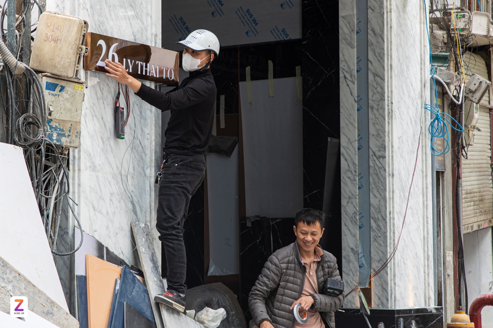 Khach san 10 tang anh 4