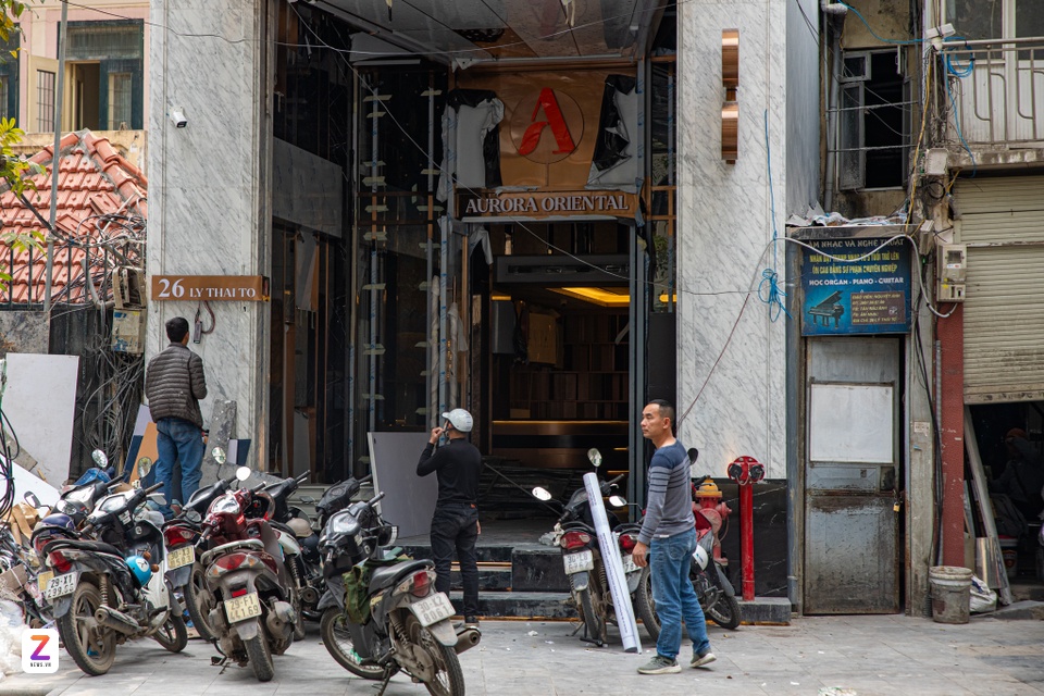 Khach san 10 tang anh 3