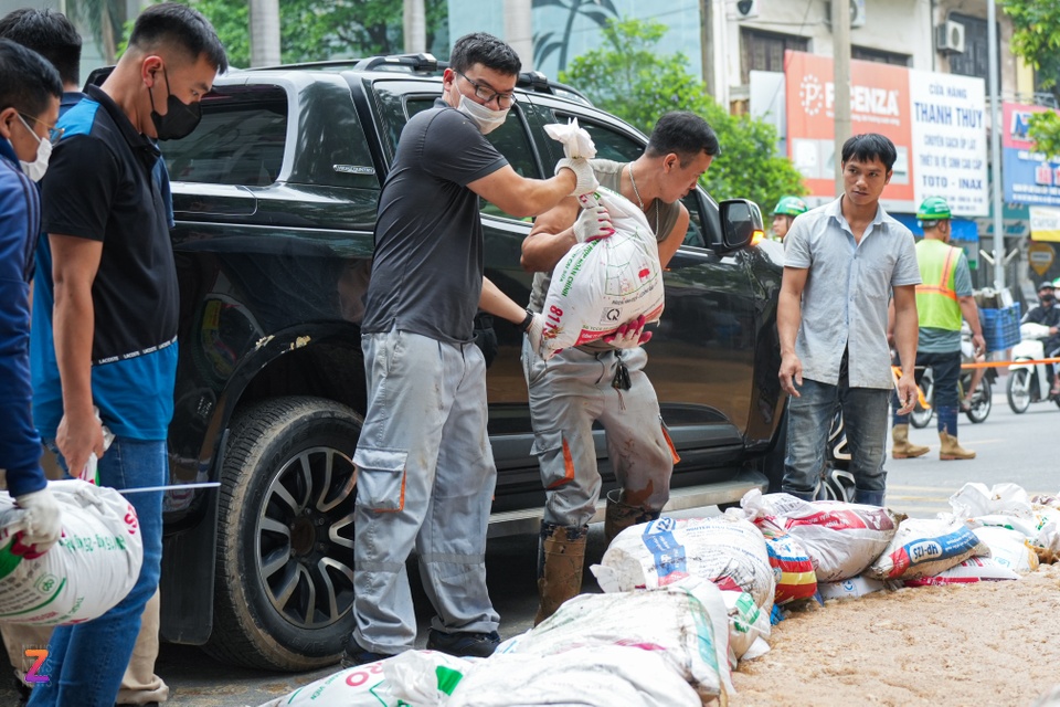tran phu gia cat linh anh 4