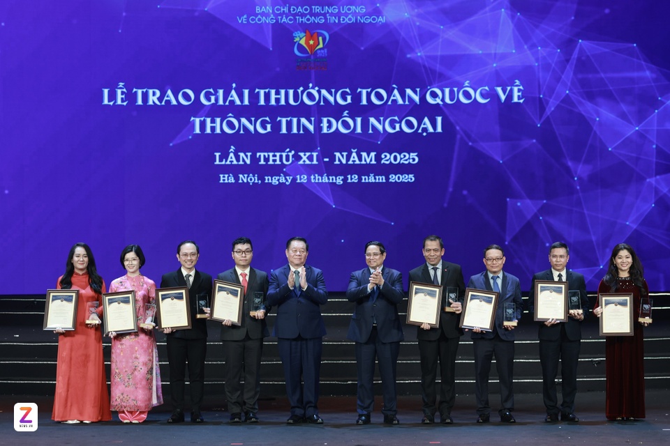 giai thuong toan quoc anh 8