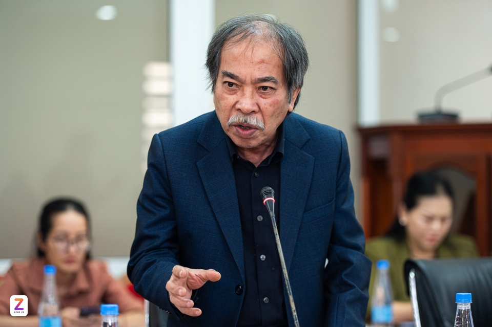 Giai thuong Sach Quoc gia anh 10