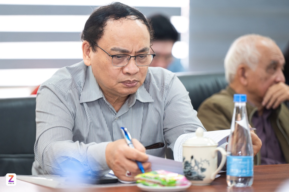 Giai thuong Sach Quoc gia anh 6