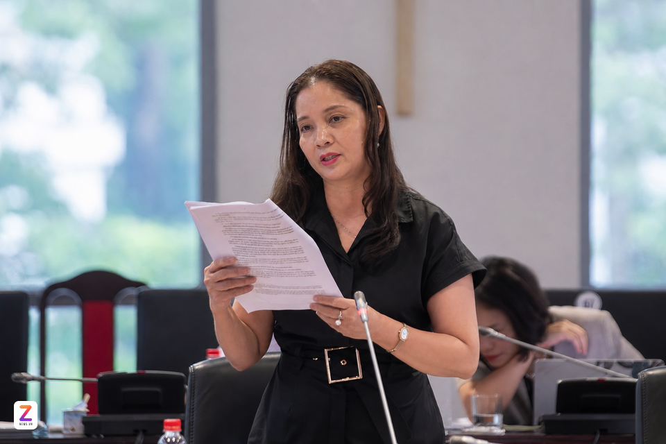 tập đoàn xuất bản ảnh 6