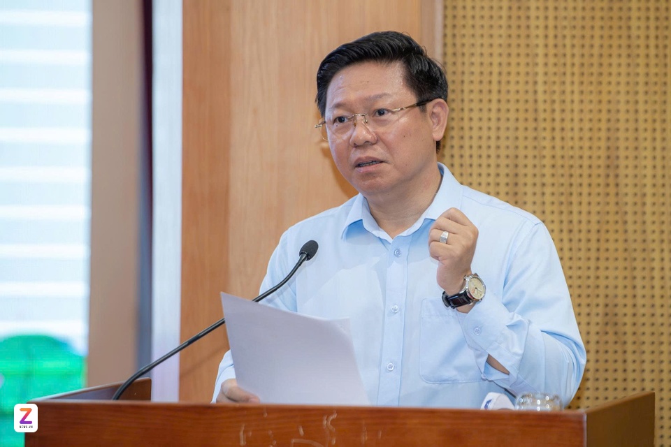 xuất bản ảnh 13
