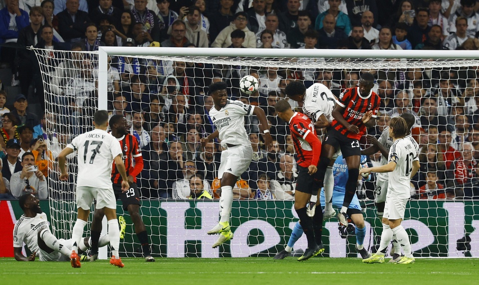 Real Madrid dau Milan anh 2