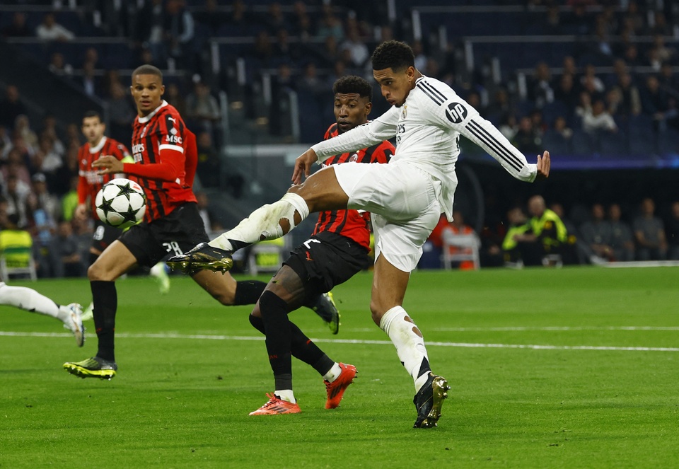 Real Madrid dau Milan anh 7
