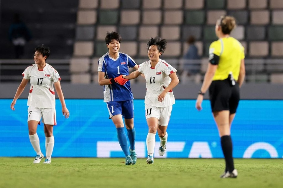 Thắng đậm ĐKVĐ châu Âu, đội tuyển châu Á lần thứ 4 vô địch thế giới 2 Korea DPR v Netherlands FIFA U 1