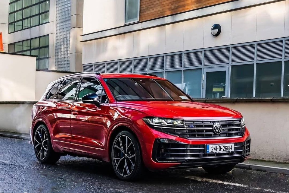 Volkswagen Touareg 2025 anh 10