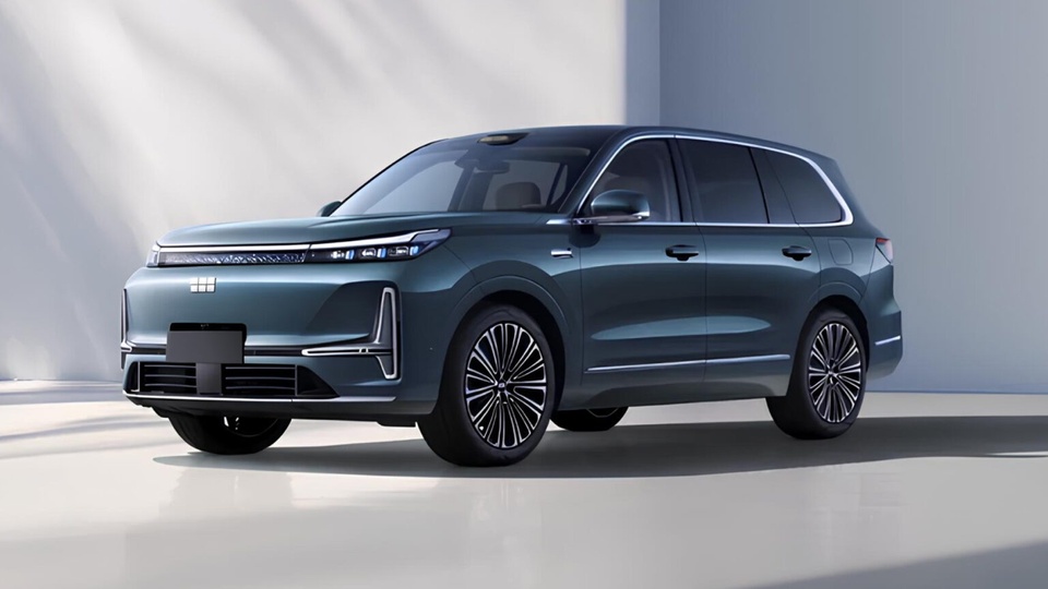 Geely Galaxy M9 anh 1