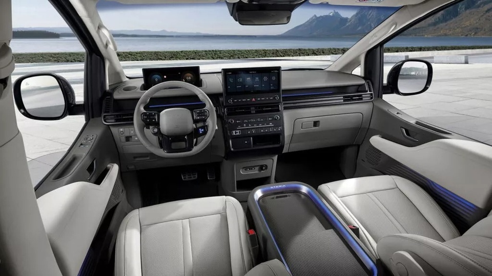 Hyundai,  Staria anh 3