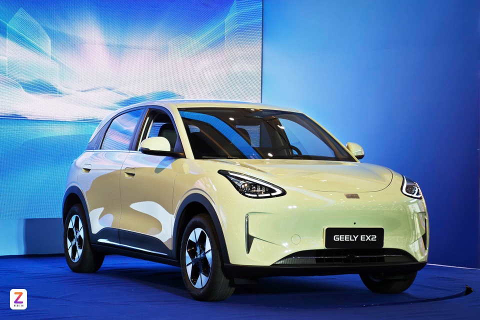 https://photo.znews.vn/w960/Uploaded/bpivptvl/2026_03_27/THUMB_geely_ex2_znews.jpg