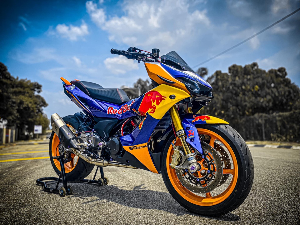Honda Winner X voi ban do phan khoi lon tri gia tram trieu anh 1