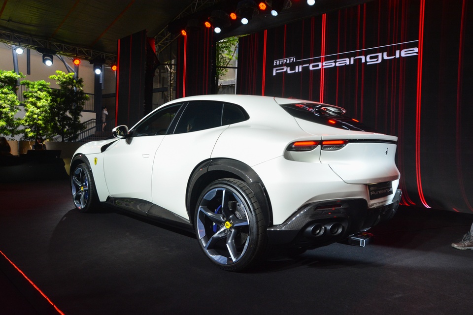 suv,  dat nhat the gioi,  top 10,  lamborghini,  ferrari,  maybach,  mercedes,  rolls-royce,  Cullinan,  Purosangue,  urus,  g63,  dbx,  dbx707,  aston martin anh 19